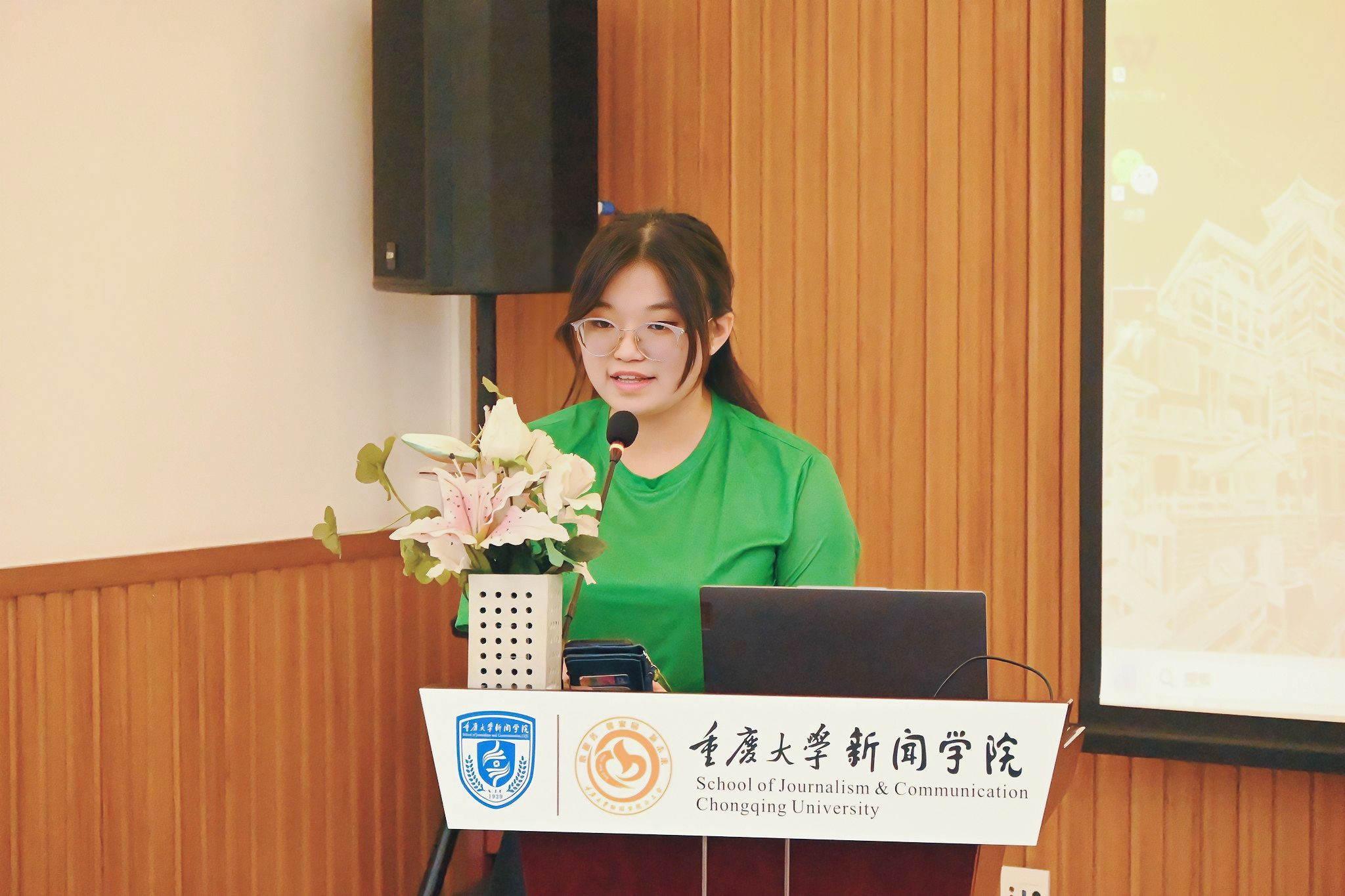 錢宇希演講.JPG