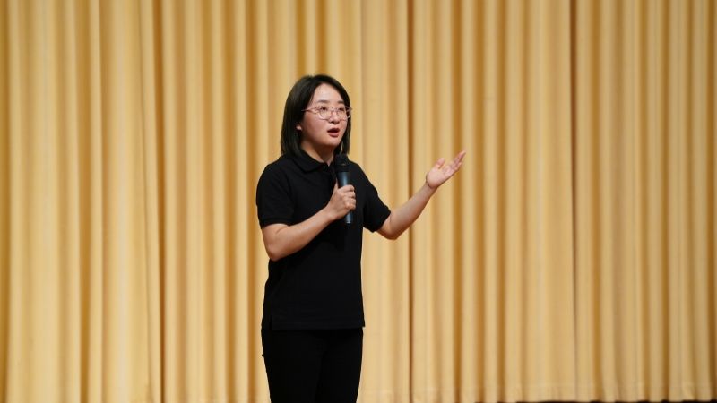 6 貴州廣播電視臺記者田佳佳_副本.jpg