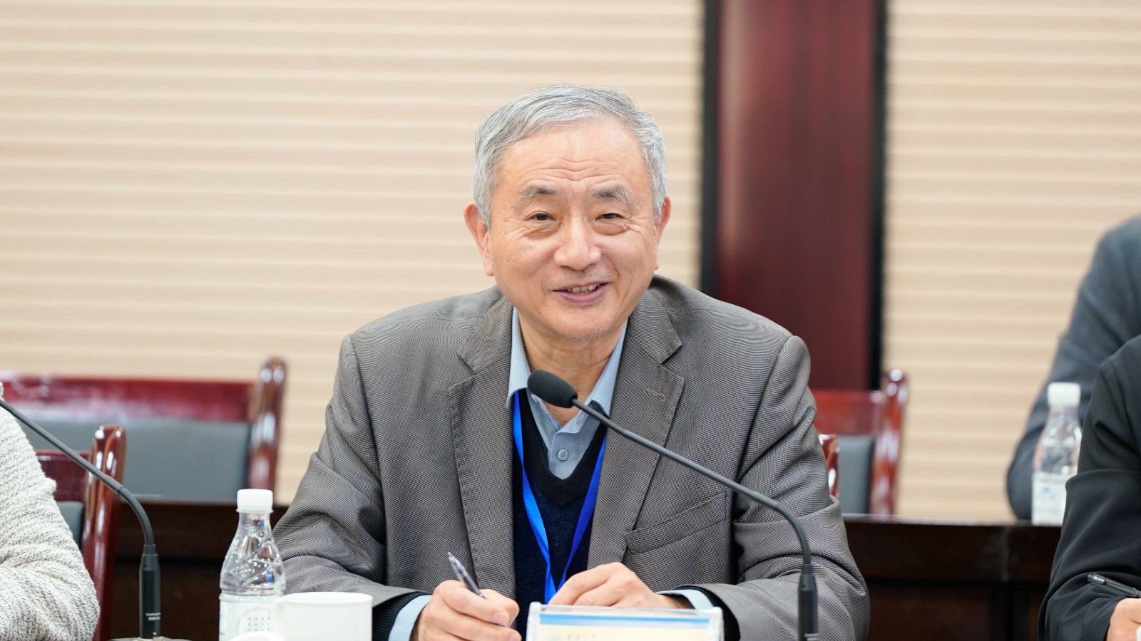 陸昉發(fā)言.jpg